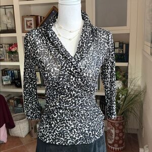 Karen Kane Black and White Animal Print Top